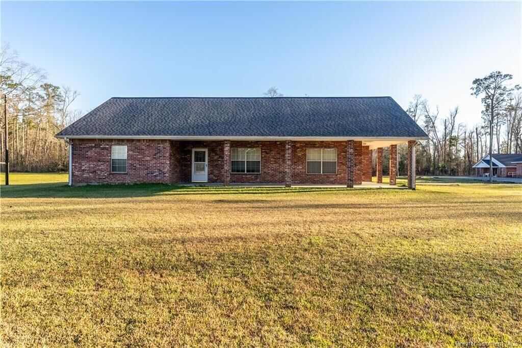 Property Photo:  1425 Hargrove Loop  LA 70633 