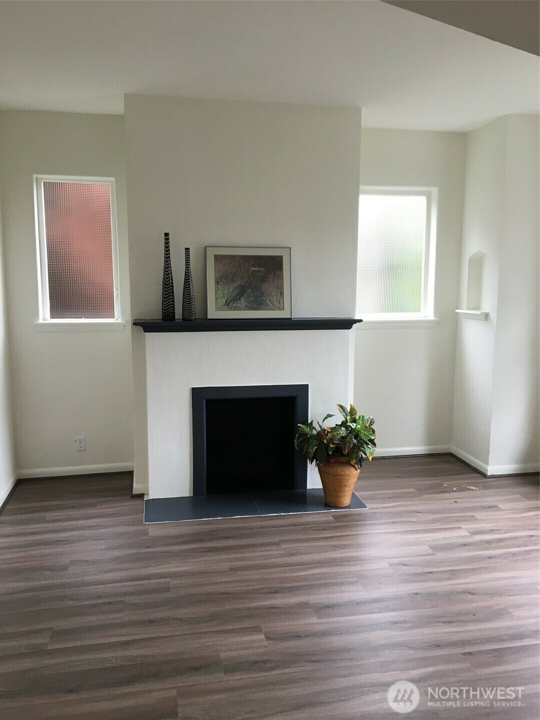Property Photo: 620 12th Avenue E A WA 98102