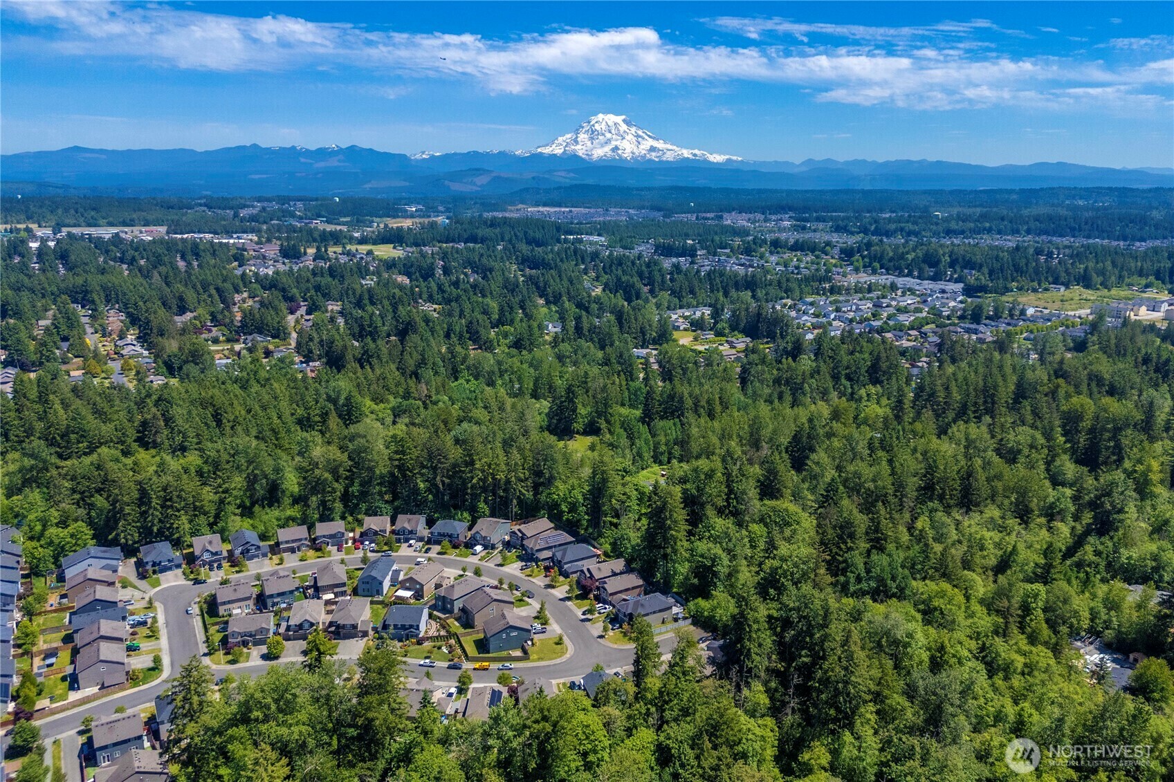 Property Photo: 8010 167th Street Ct E WA 98375