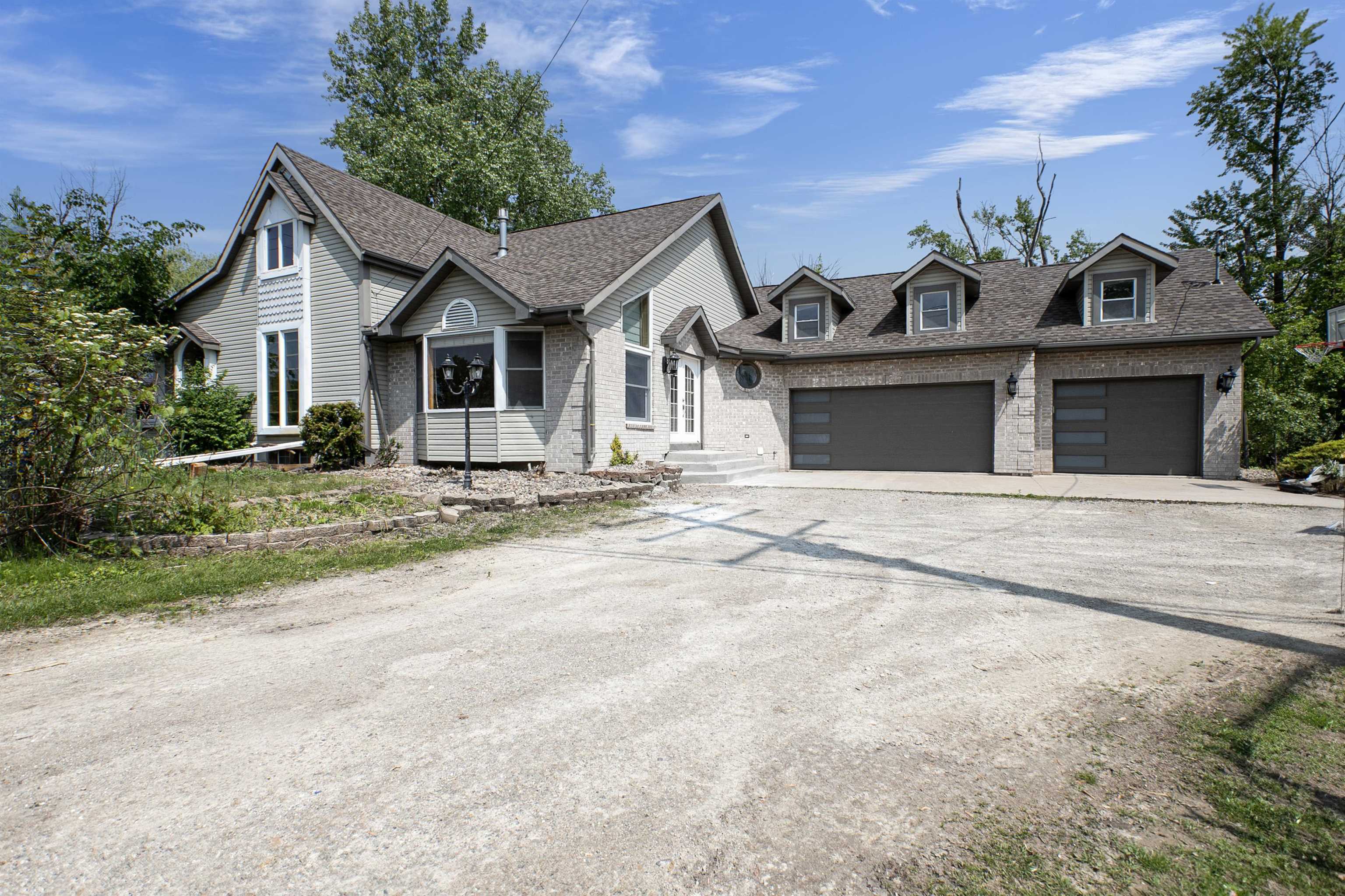 Property Photo: W7068 State Road 10 &Amp 114 WI 54952-9429