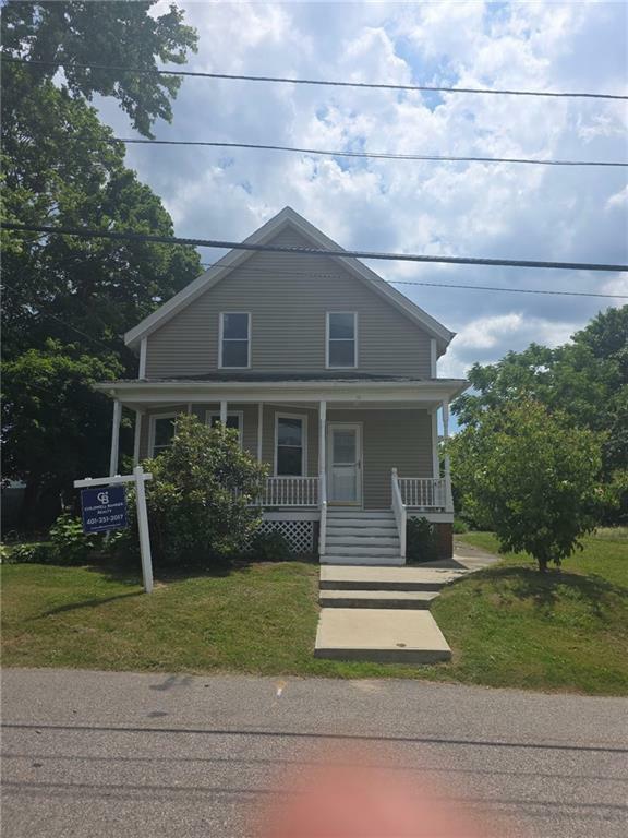 29 Hoppin Avenue  East Providence RI 02914 photo