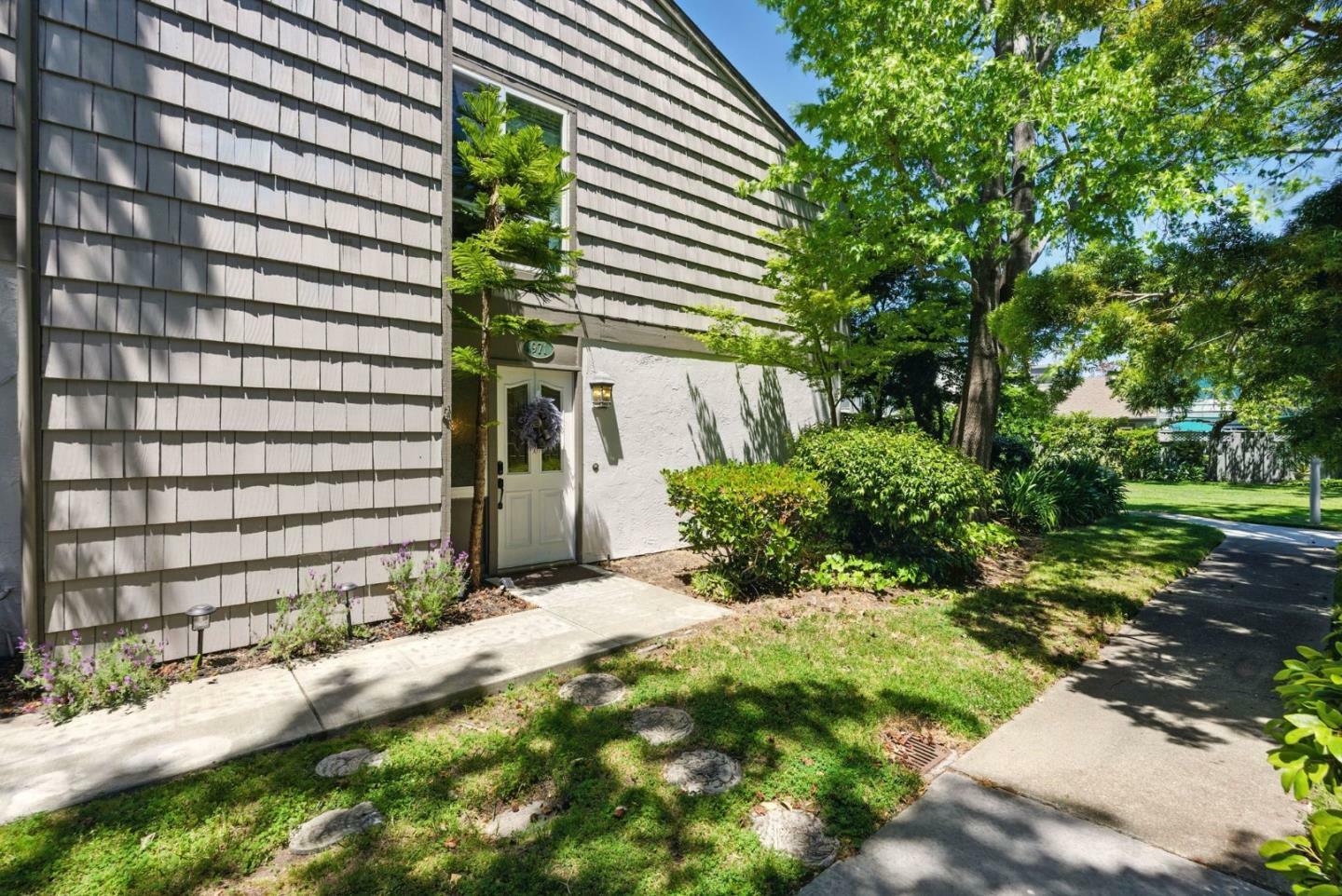 Property Photo:  971 Marquette Lane  CA 94404 