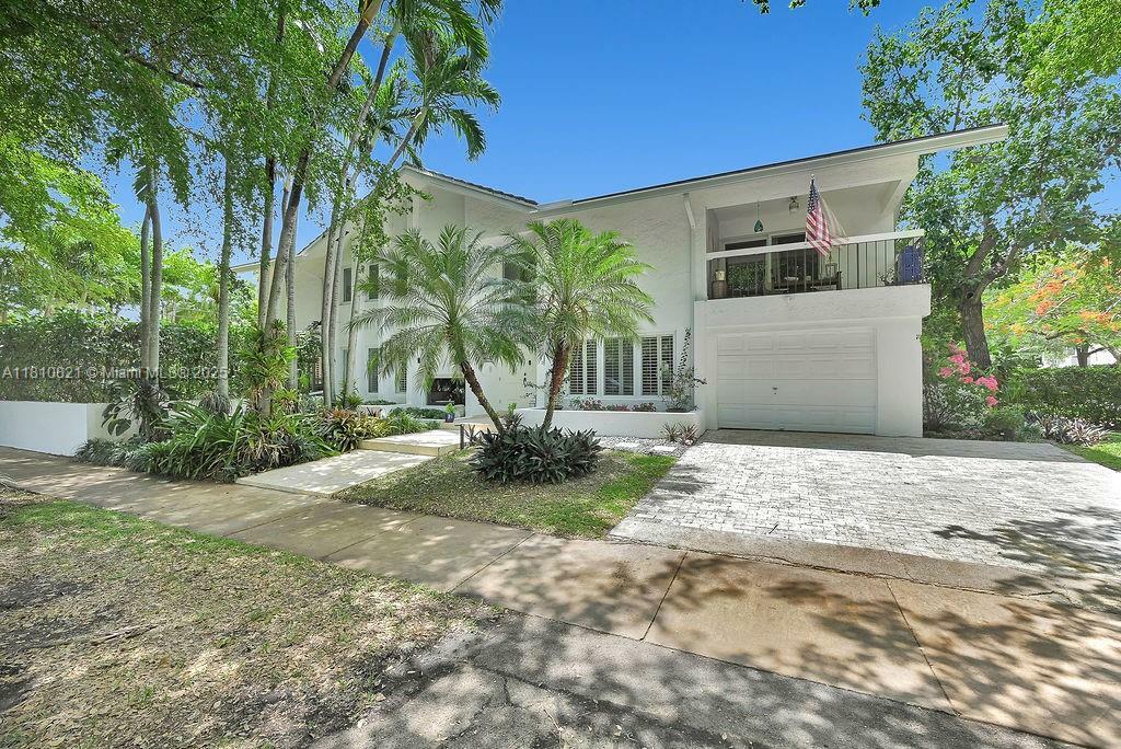 Property Photo: 1450 Ortega Avenue FL 33134