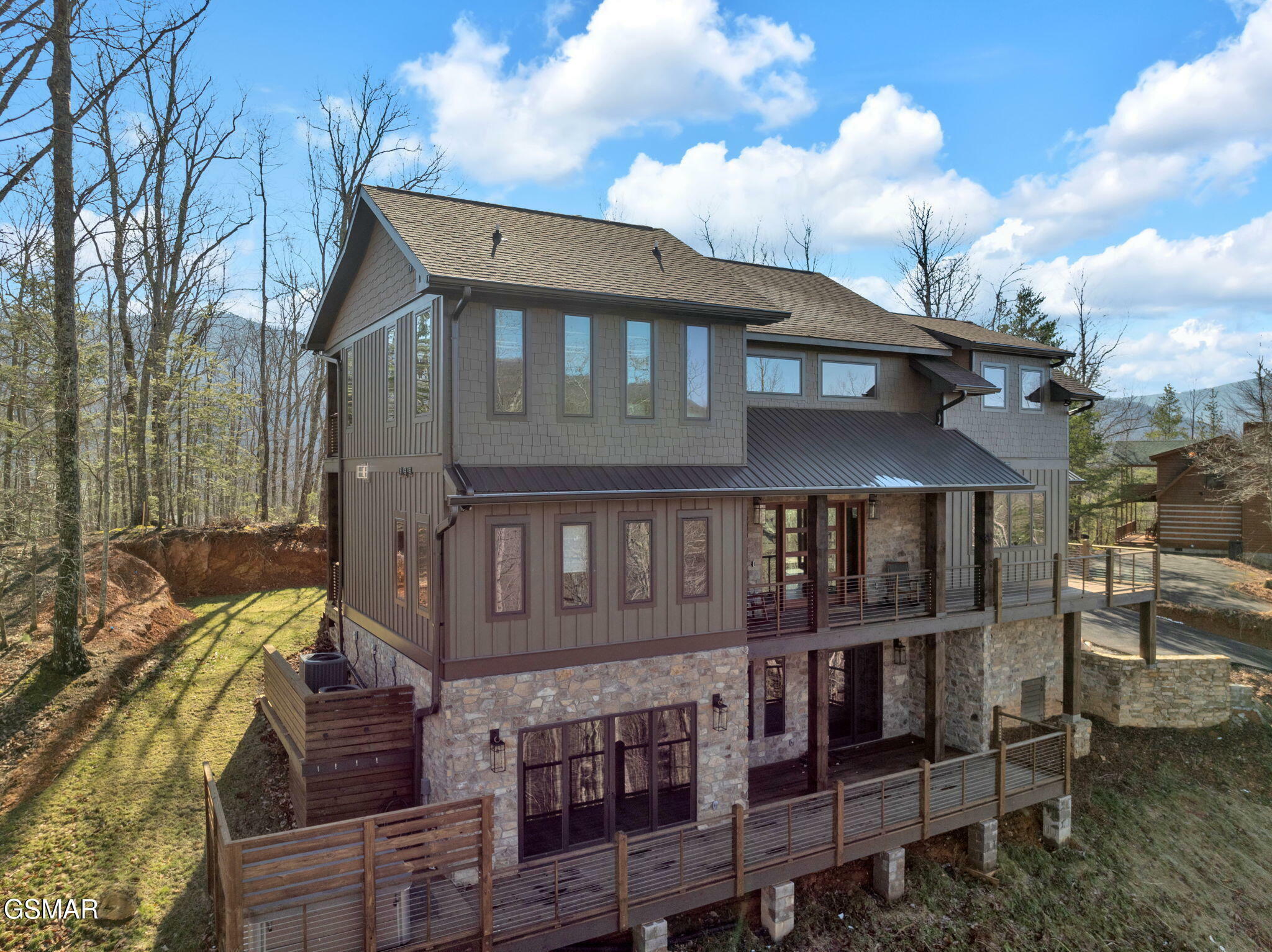 Property Photo:  564 Thissa Way  TN 37738 
