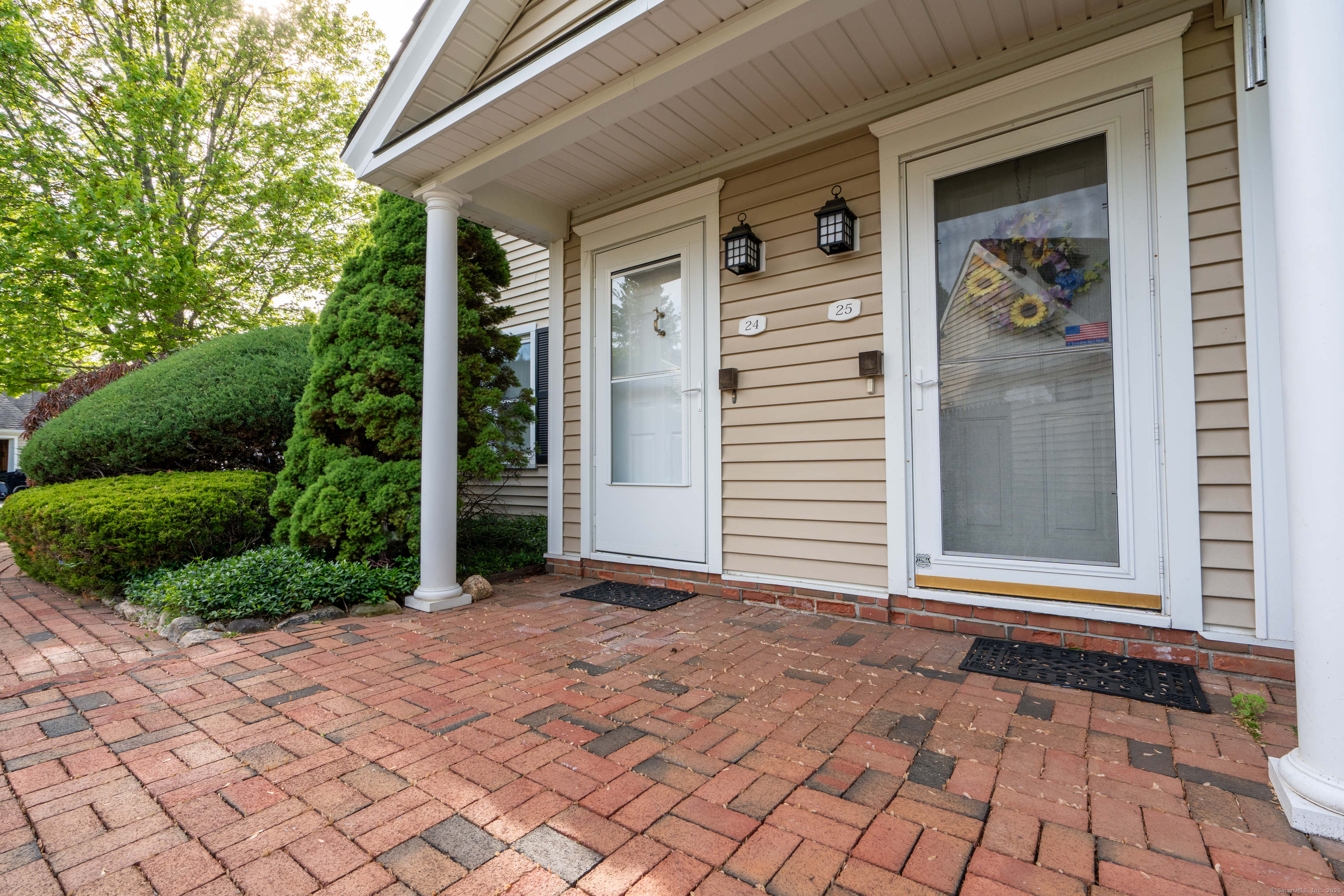 Property Photo: 1 East Hayestown Road 24 CT 06811