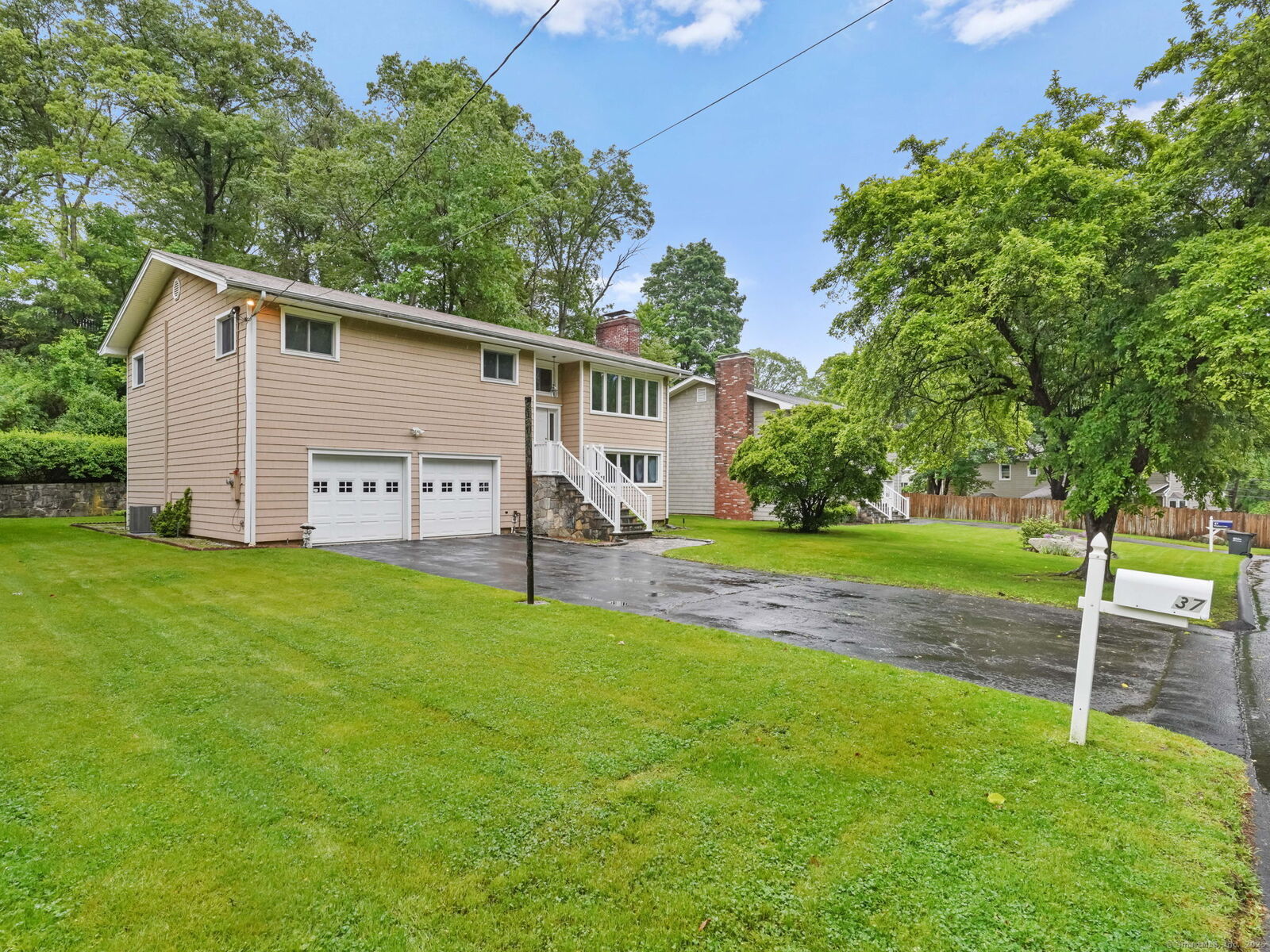 Property Photo: 37 Windsor Lane CT 06807