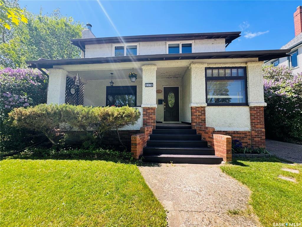 Property Photo: 1170 Clifton Avenue SK S6H 3L5