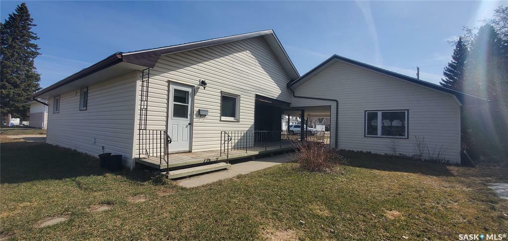 Photo de la propriété: 806 Garnet Street SK S0G 2B0