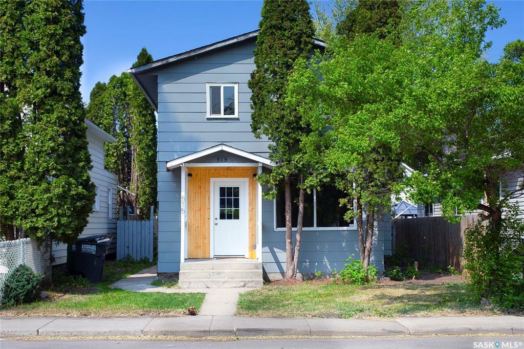 Property Photo: 515 F Avenue S SK S7M 1T6