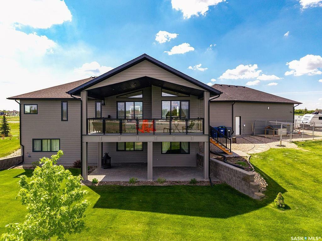 Property Photo: 155 Grandview Trail SK S7T 1C8
