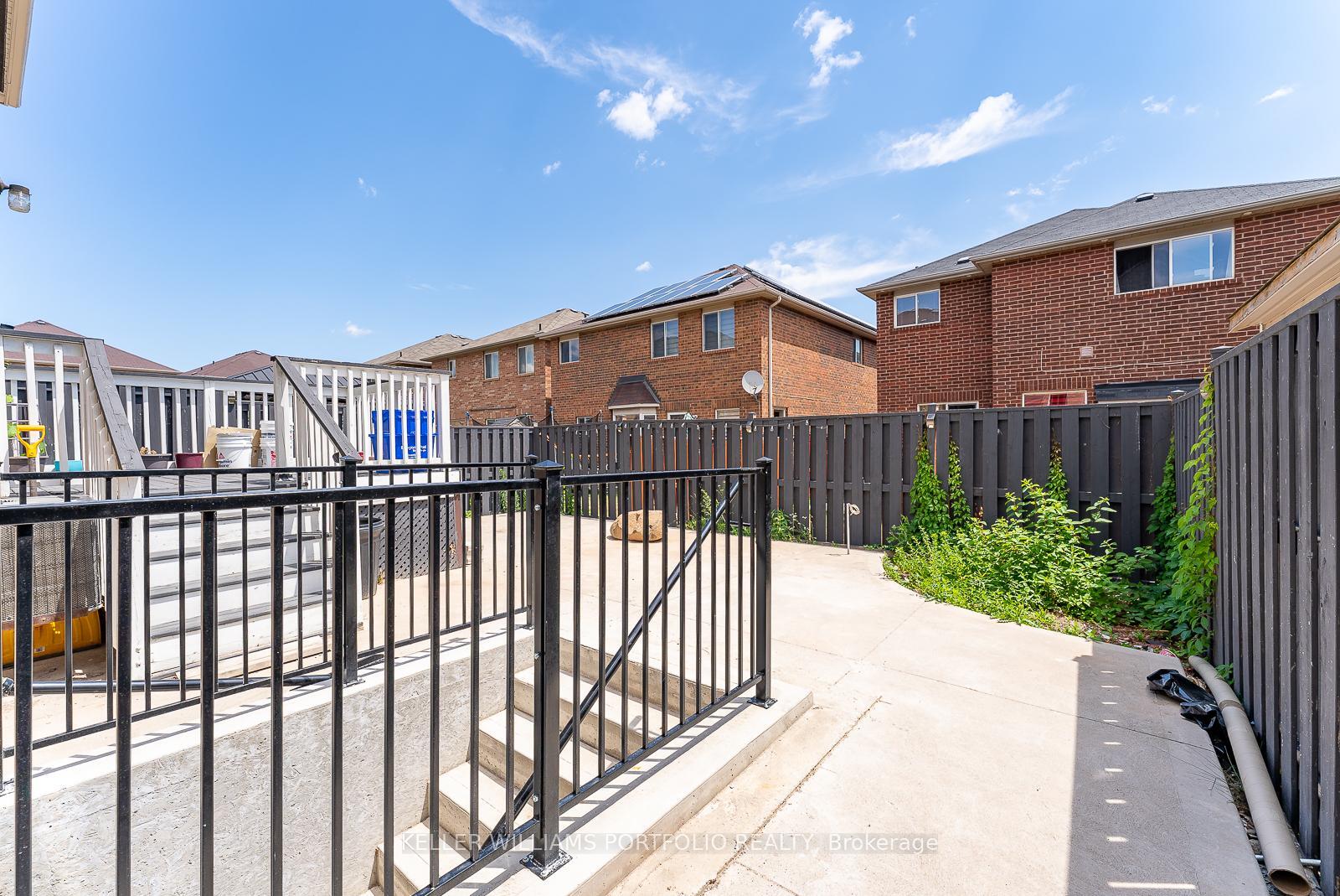 Property Photo: 67 Commodore Drive Bsmt ON L6X 0T4