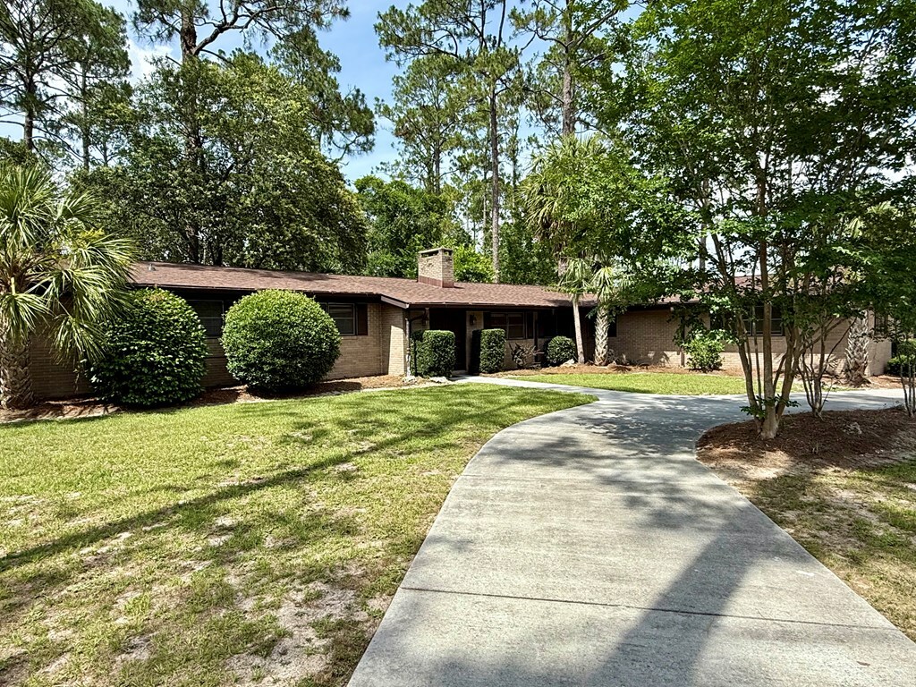 Property Photo: 786 Parkview Cir GA 31602