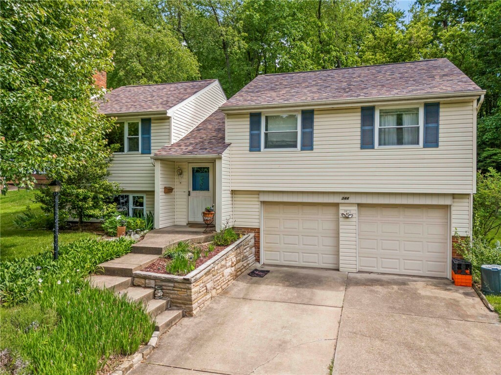 Property Photo: 344 Fruitwood Dr. PA 15102