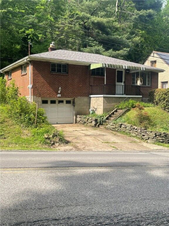 Property Photo:  82 Parker St  PA 15223 