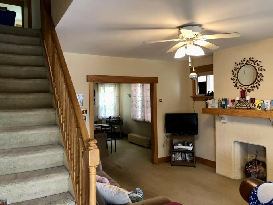 Property Photo: 4360 Murray Avenue PA 15217