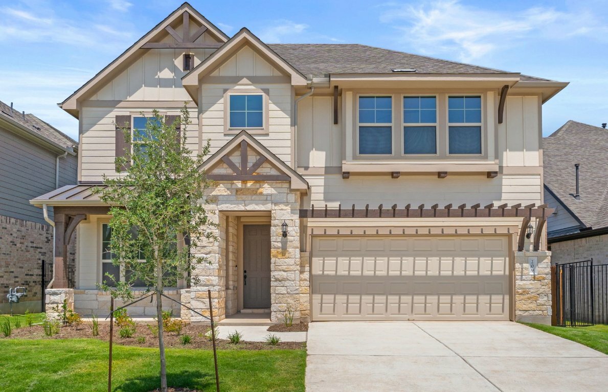 Property Photo: 209 Bristlecone Bend TX 78642