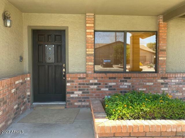 Property Photo: 1710 E Diamond Drive AZ 85283