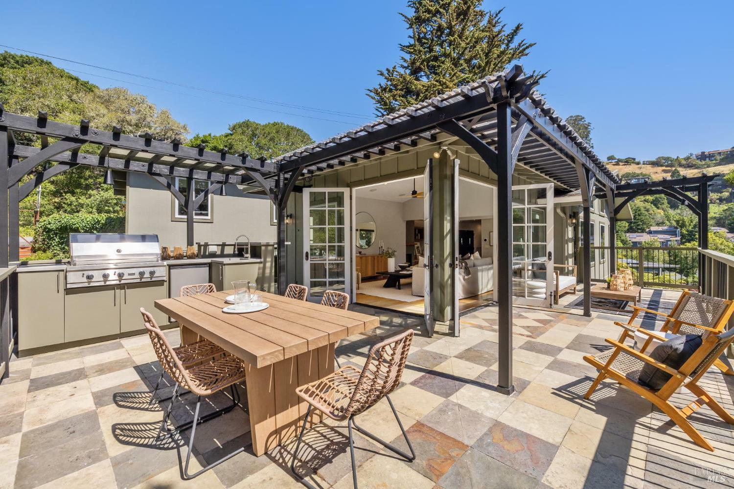 Property Photo:  442 Laverne Avenue  CA 94941 