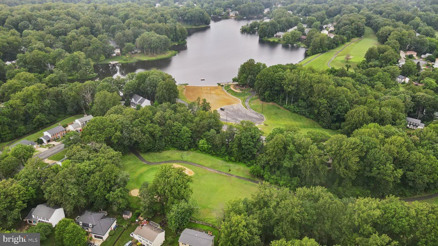 Property Photo: 4411 Boxwood Drive VA 22025