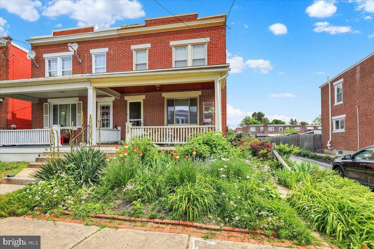 Property Photo: 53 S Pearl Street PA 17603