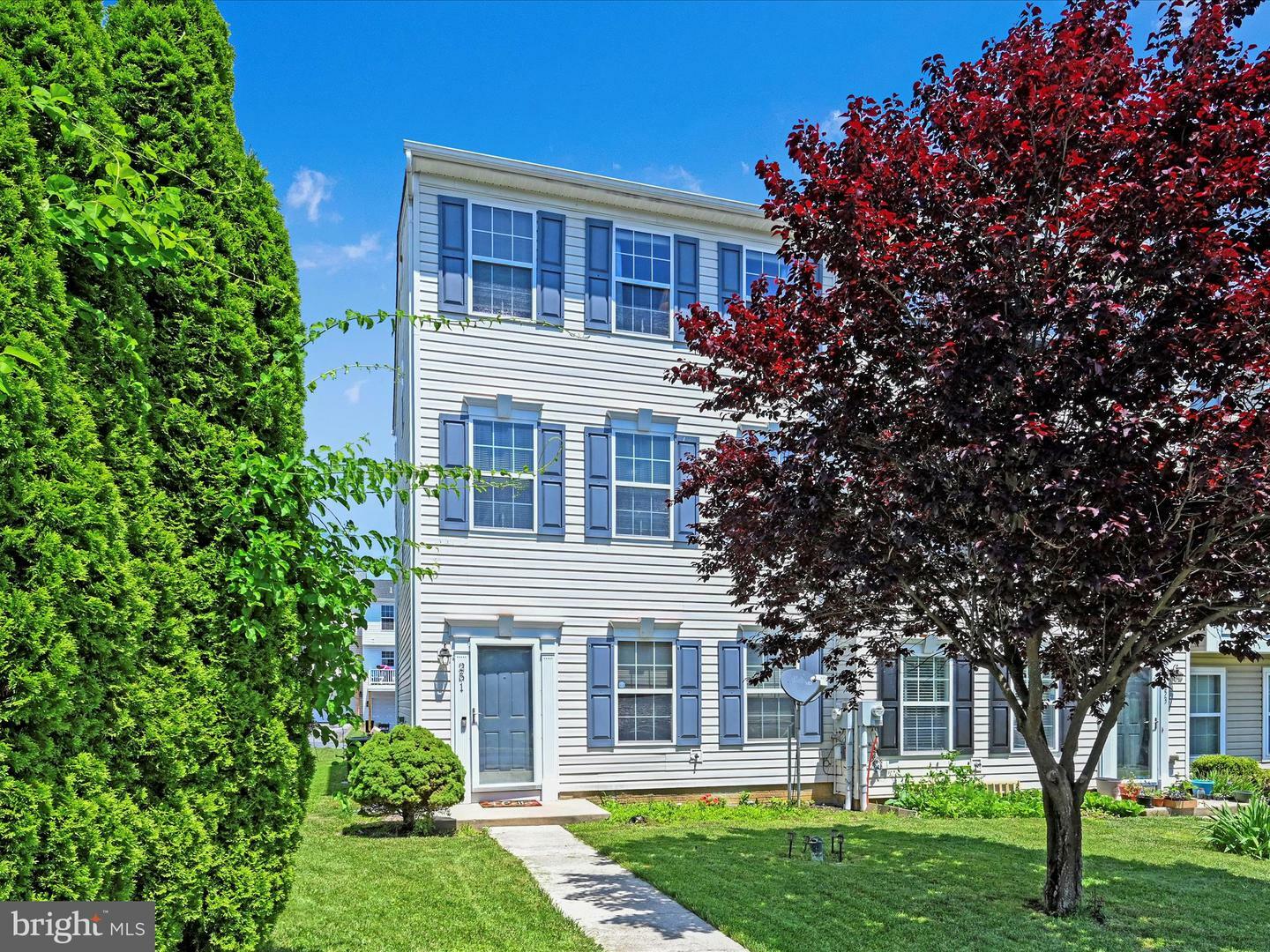 251 Eliot Street  Lancaster PA 17603 photo