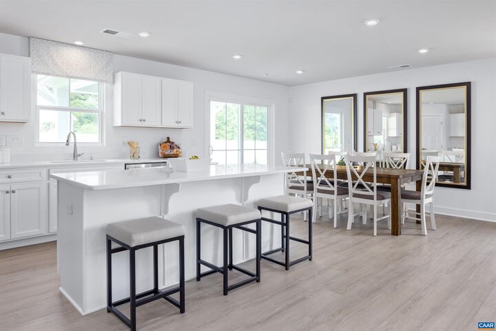 Property Photo: 333 White Sands Blvd VA 22923