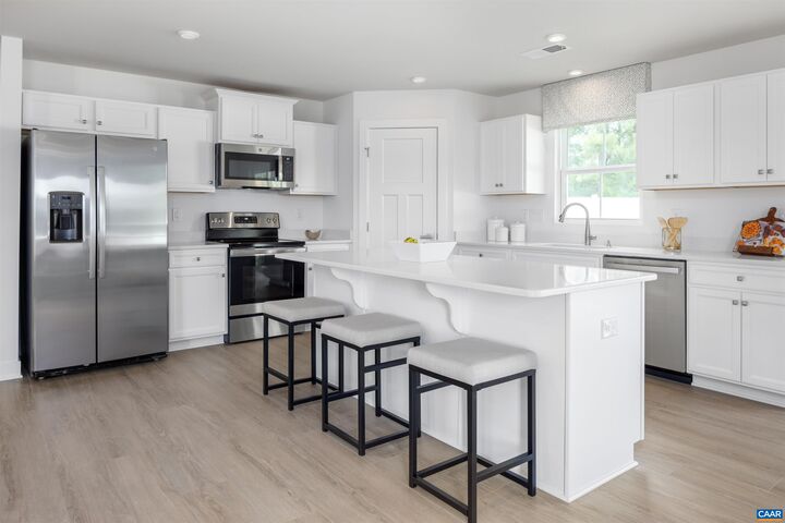 Property Photo:  333 White Sands Blvd  VA 22923 