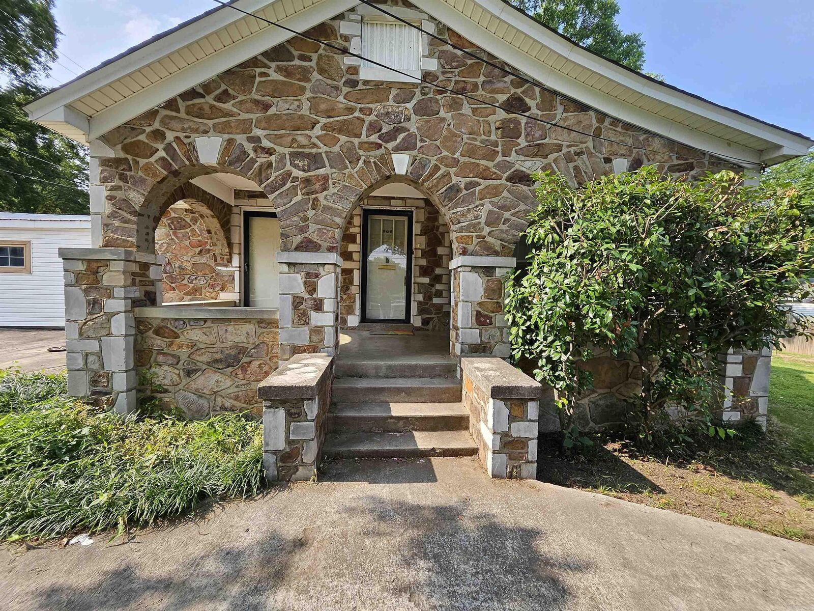 Property Photo:  1421 W 25th Street  AR 72114 
