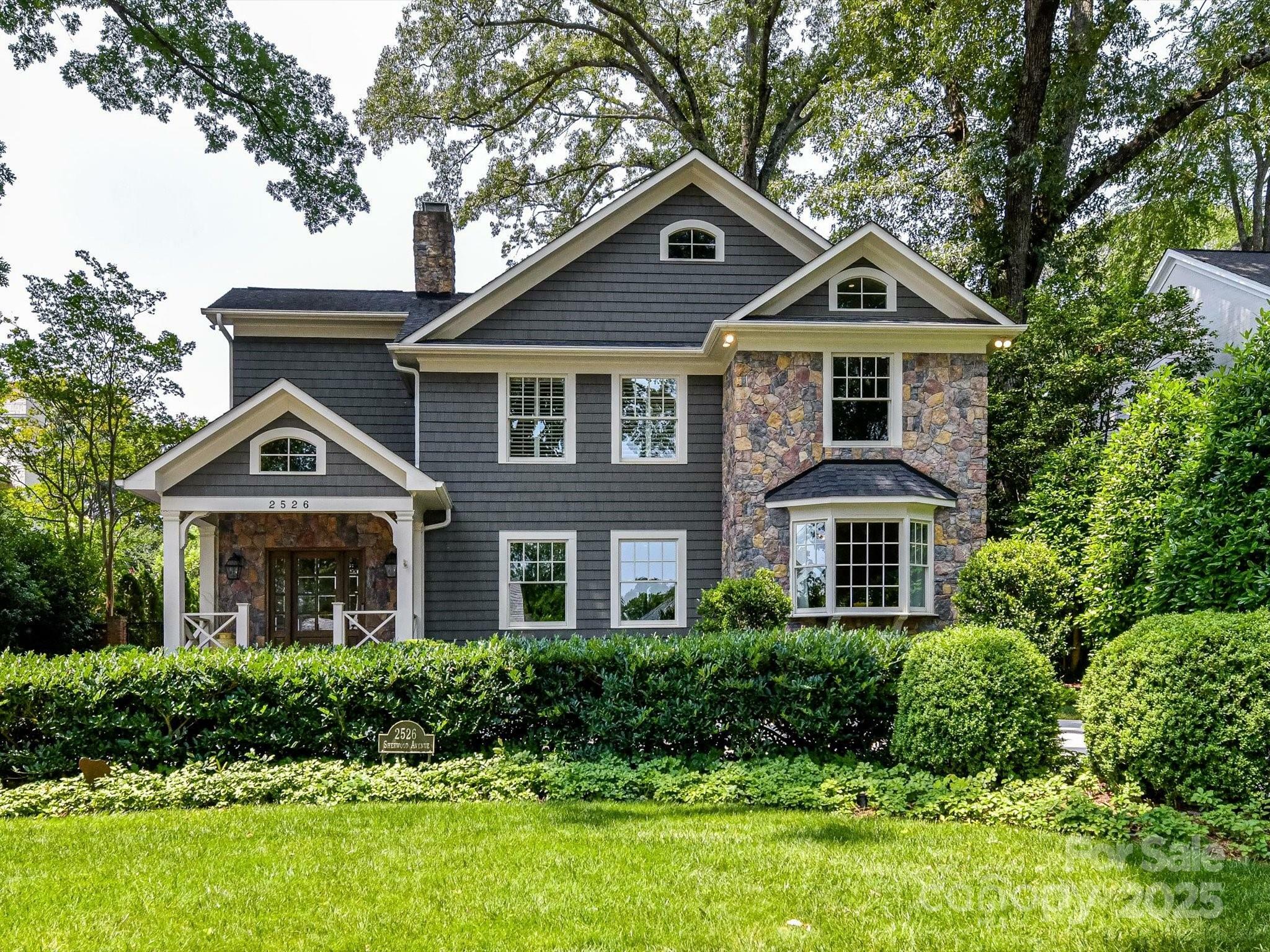 2526 Sherwood Avenue  Charlotte NC 28207 photo