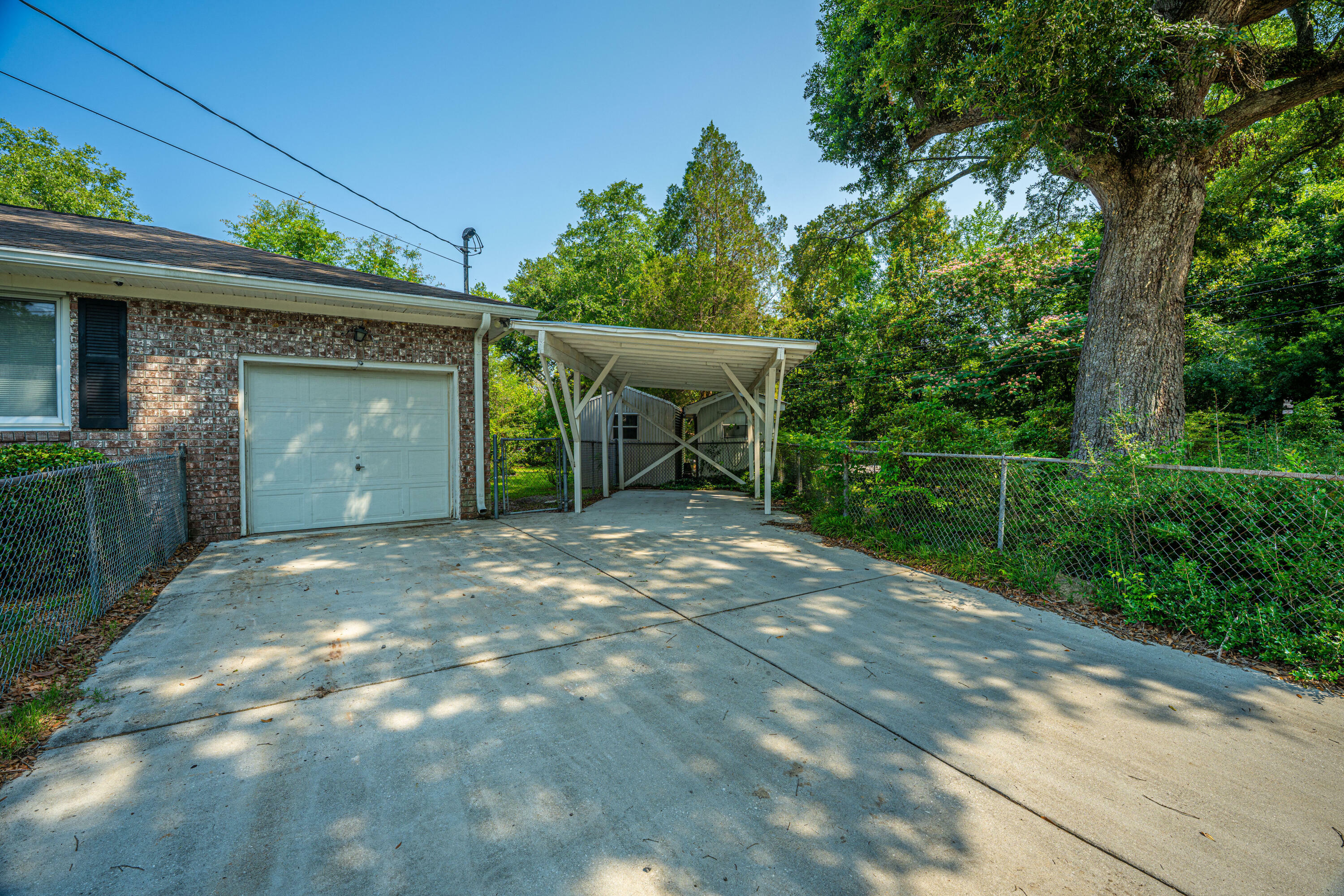 Property Photo: 100 S Gum Street SC 29483