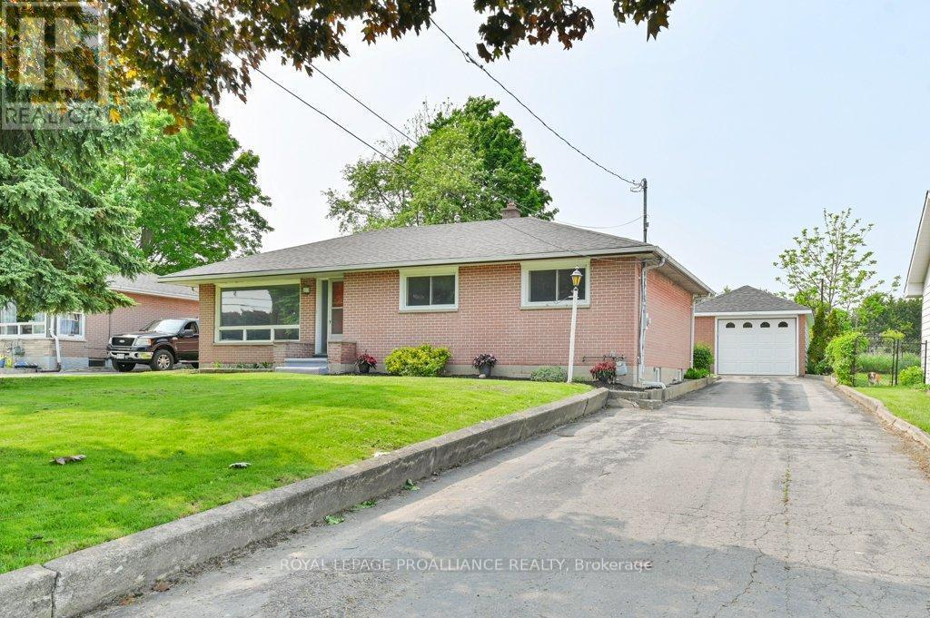 13234 Loyalist Parkway  Prince Edward County (Hallowell Ward) ON K0K 2T0 photo