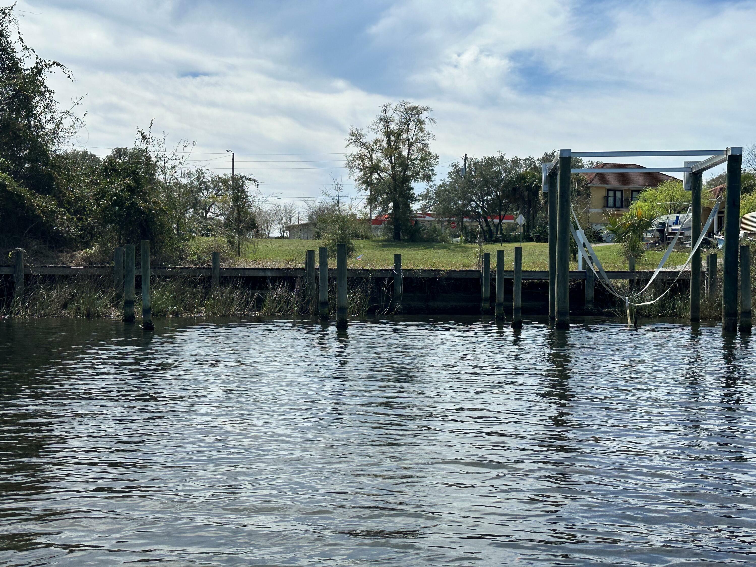 Property Photo: Lot 17 Yacht Club Drive FL 32548