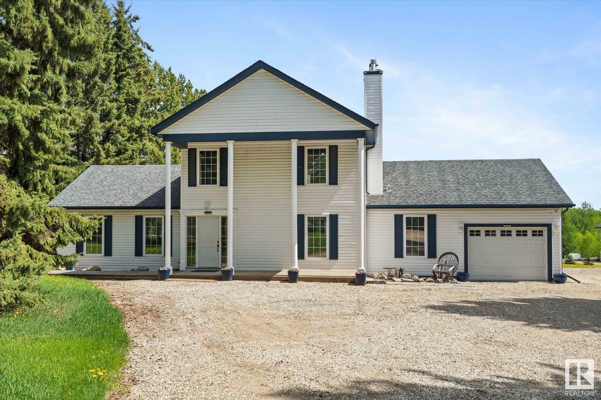 Property Photo: 53227 Rge Road 14 11 AB T7Y 0G3
