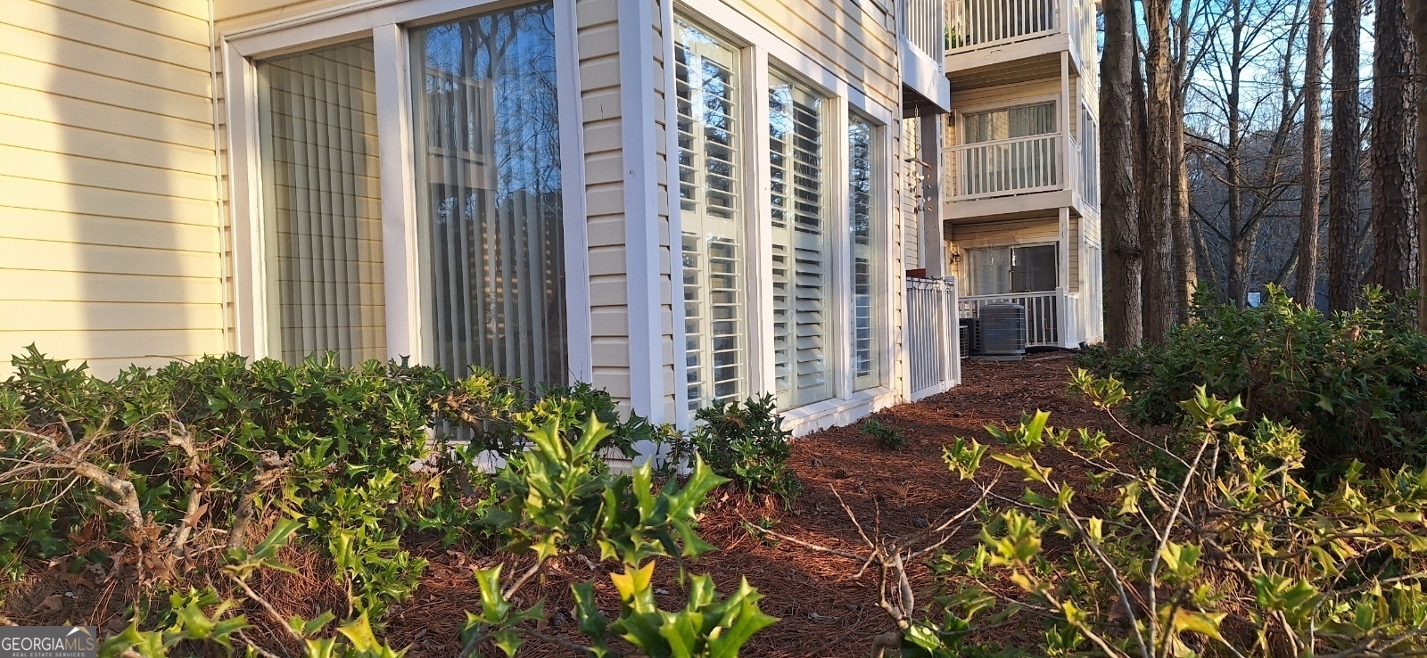 Property Photo: 1638 Raleigh Circle SE GA 30067