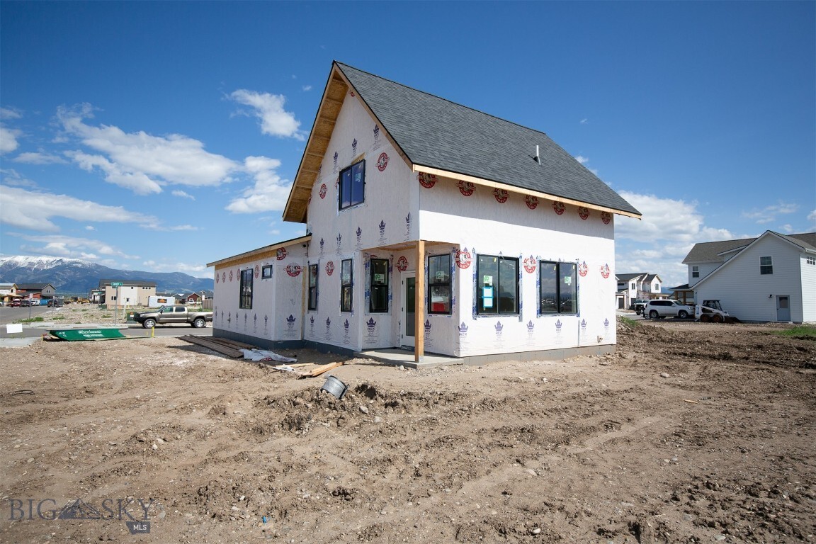Property Photo: 500 Spaniel Lane MT 59714