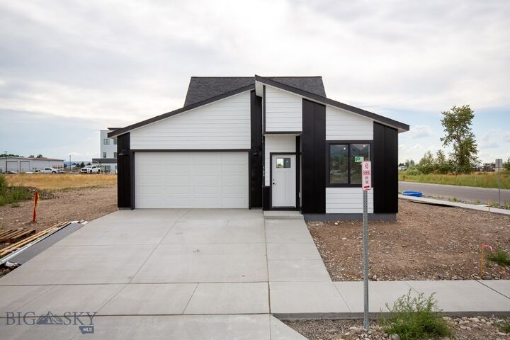 Property Photo:  500 Spaniel Lane  MT 59714 