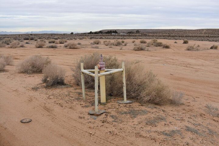 Property Photo:  26197 20 Mule Team Rd Road  CA 93516 