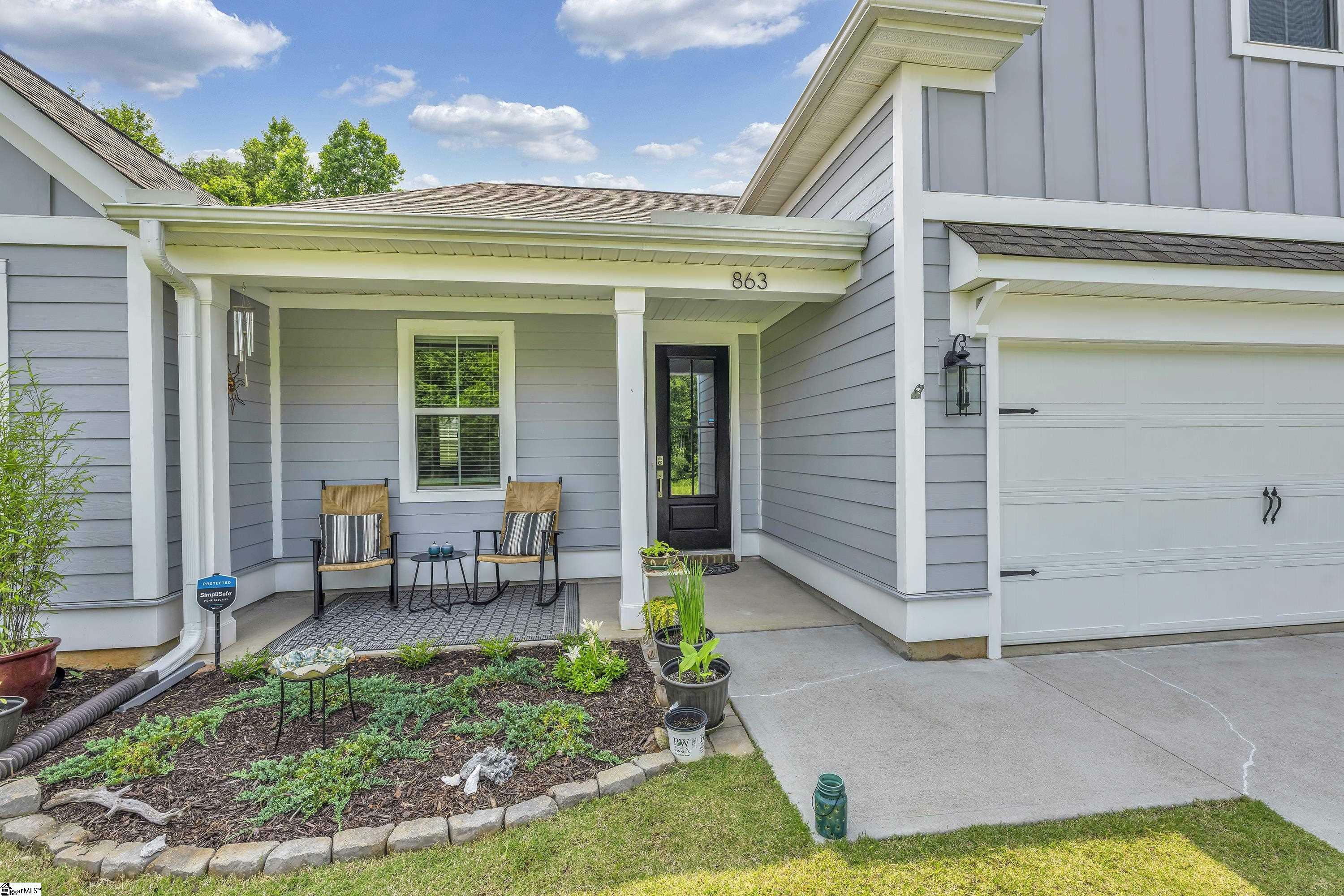 Property Photo: 863 Orchard Valley Lane SC 29316