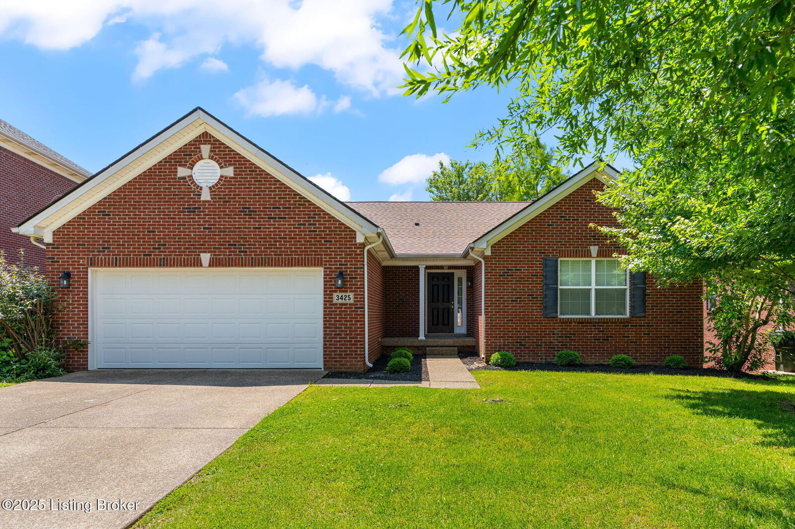 Property Photo:  3425 Stony Farm Dr  KY 40299 