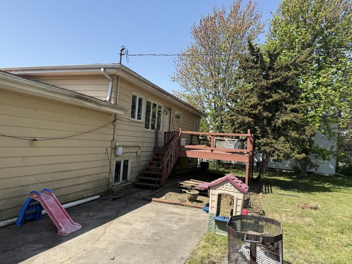 Property Photo: 1806 W 94th Place IN 46307