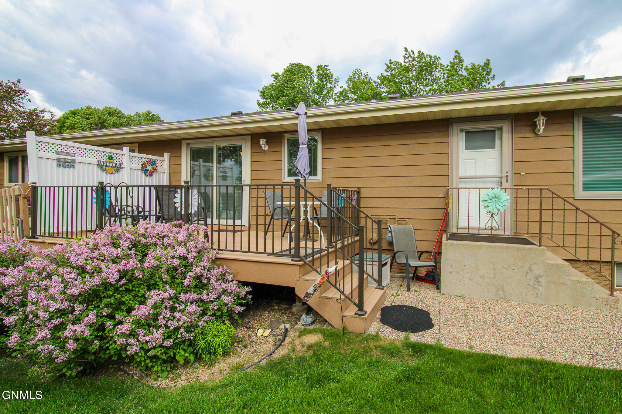 Property Photo:  101 Estevan Drive  ND 58503 