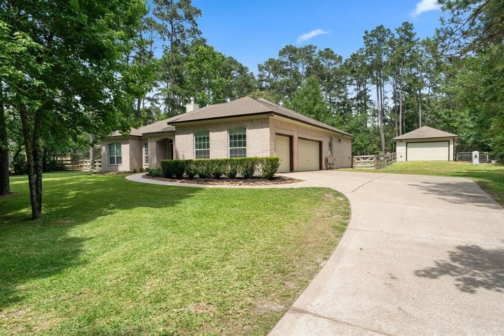 Property Photo: 40014 Barksdale Drive TX 77354