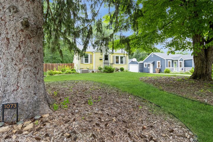 Property Photo:  1073 66th Street  IA 50324 