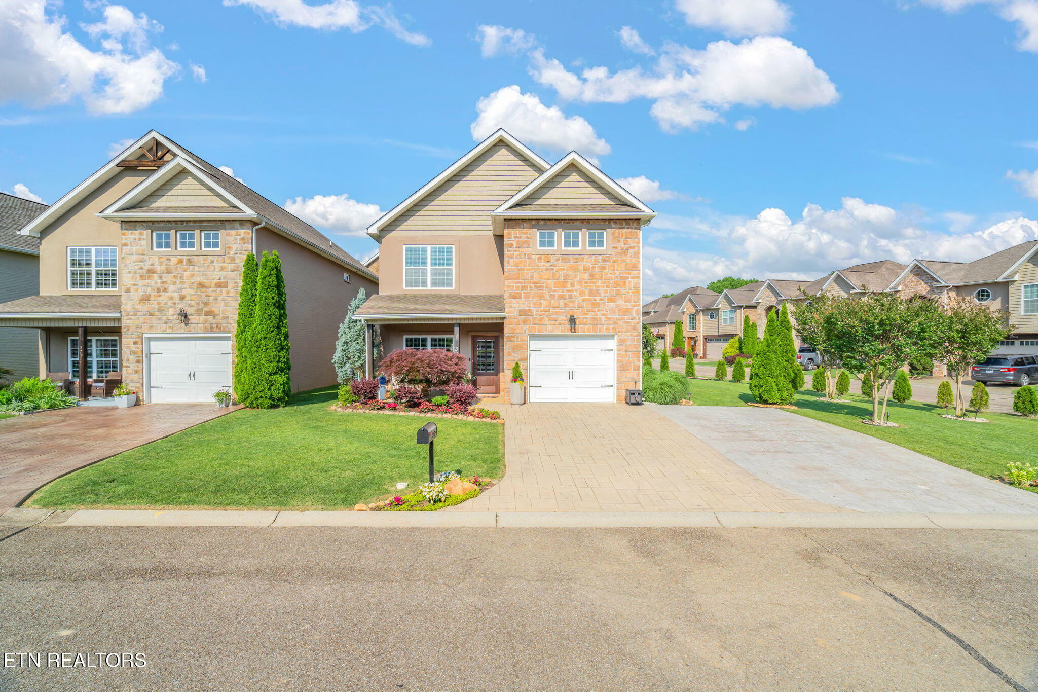 Property Photo: 3210 Gazebo Point Way TN 37920