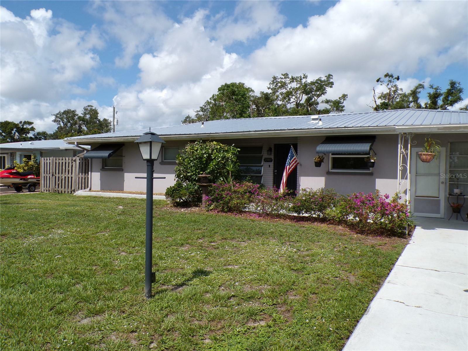 Property Photo: 2787 Jay Place FL 34235