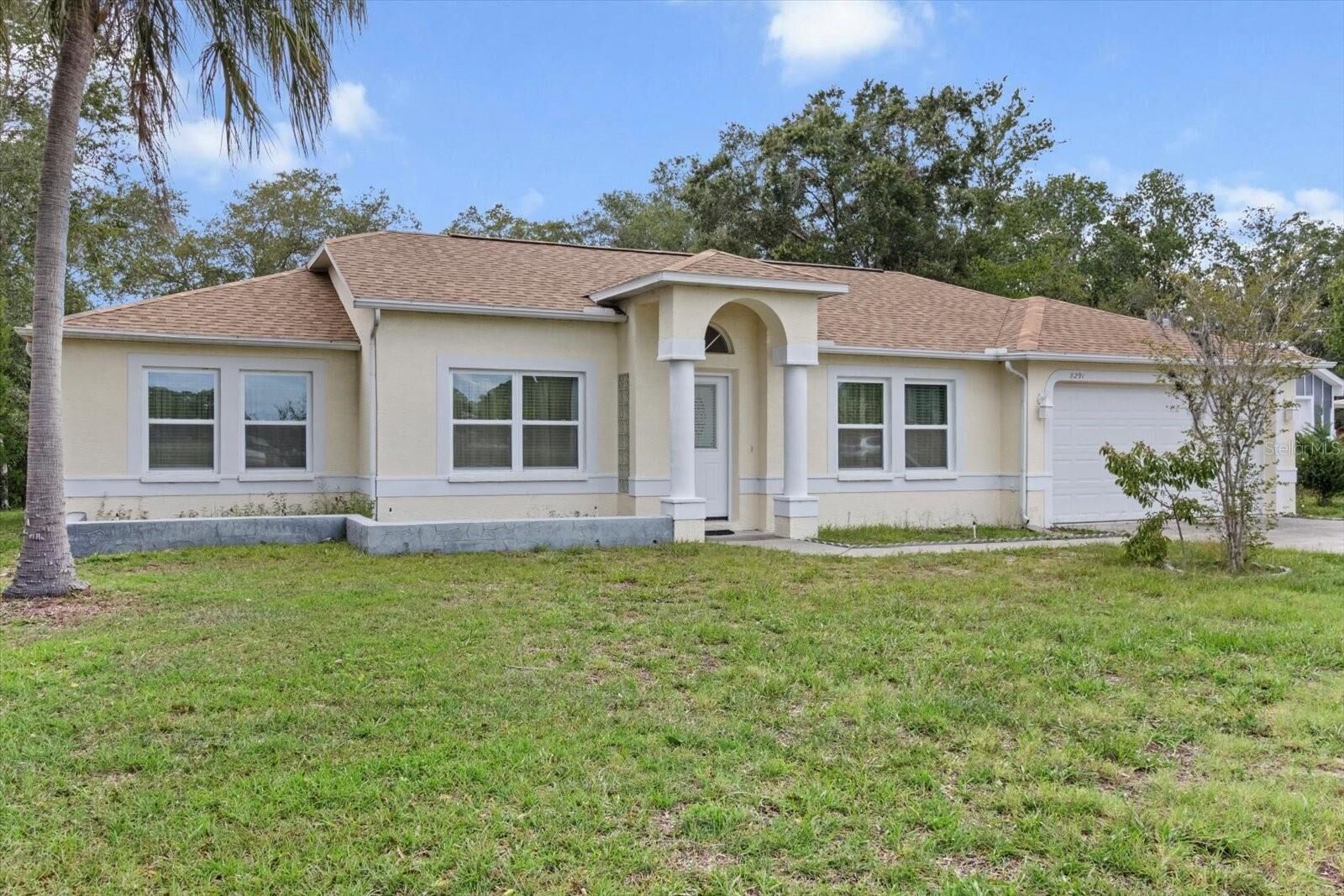 Property Photo:  8291 Weeping Willow Street  FL 34613 