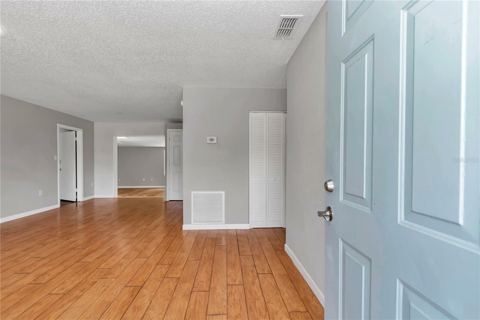 Property Photo: 6820 SE 108th Street FL 34420