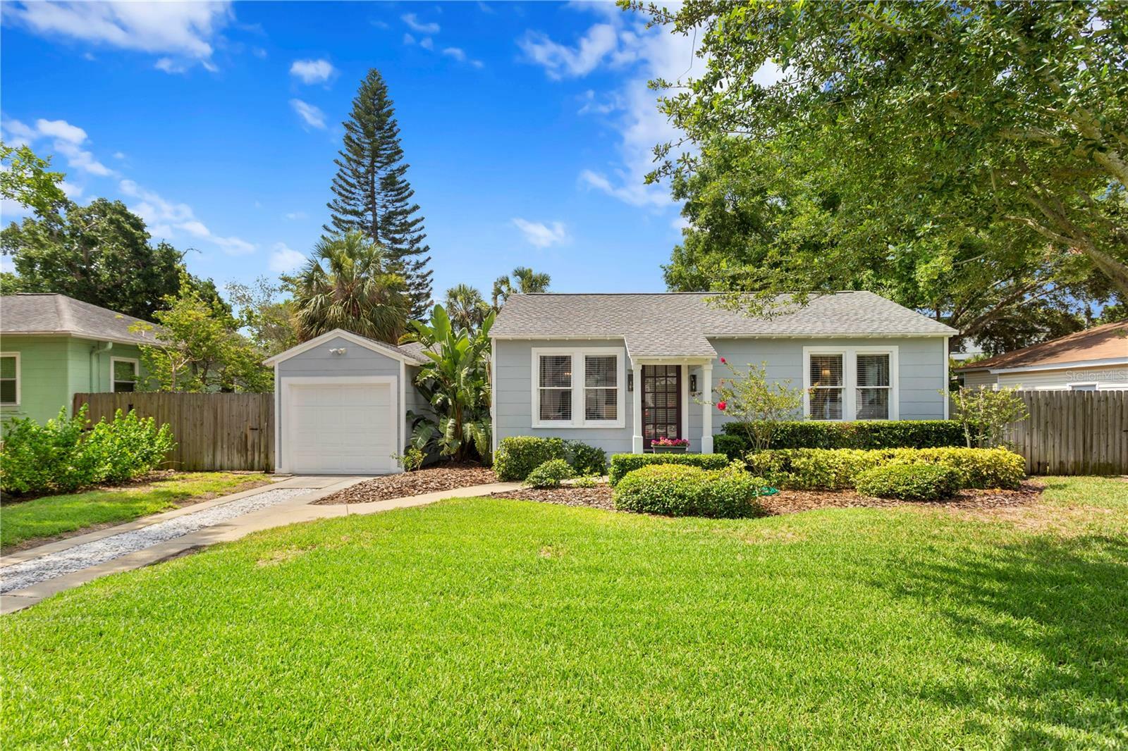 Property Photo: 3404 W Leona Street FL 33629