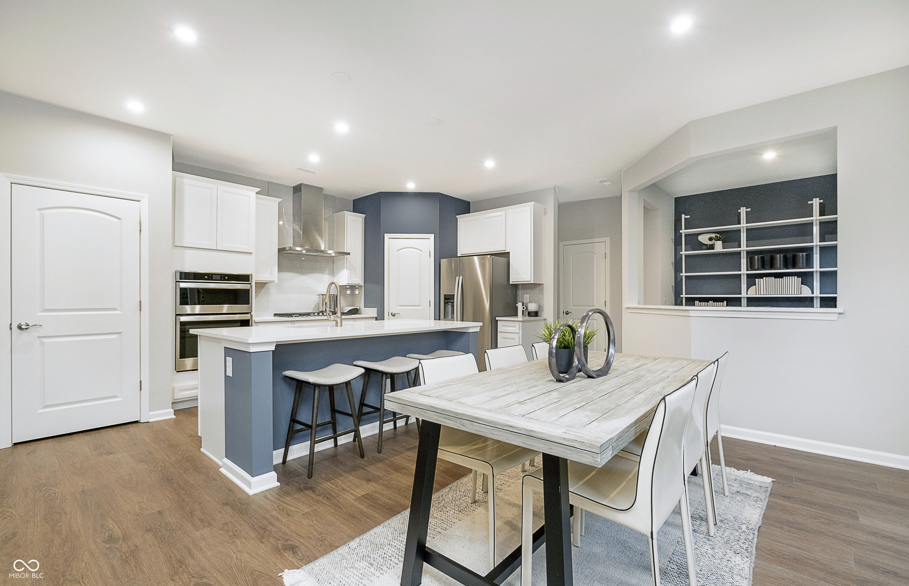 Property Photo: 7177 Firestone Road IN 46052