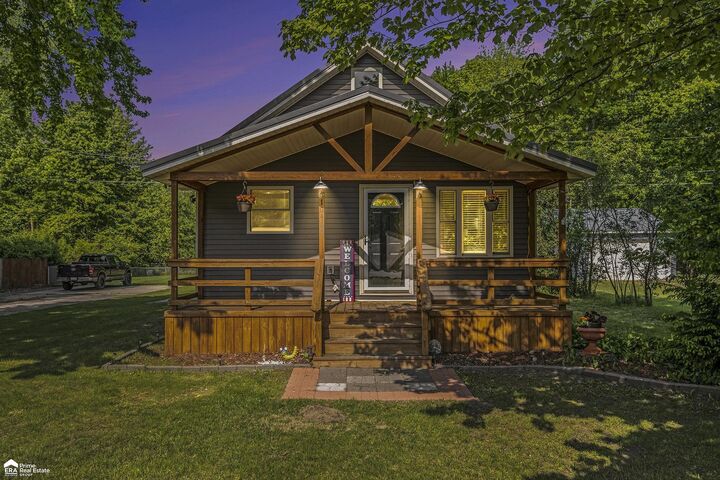 10466 S Lewis Road  Clio MI 48420-7732 photo